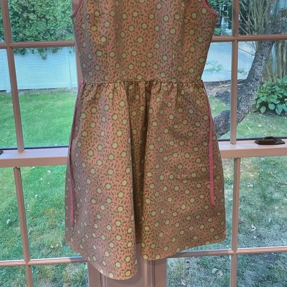 Elorie fit and flare pink and green dress - Picture 3 of 4